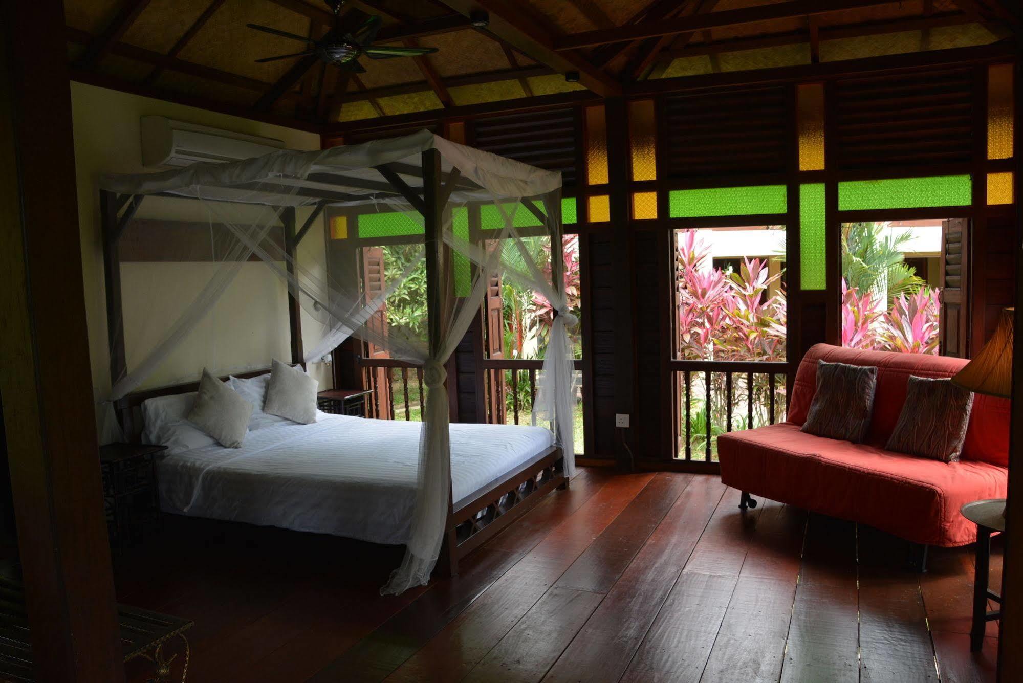 Sunset Valley Langkawi Extérieur photo